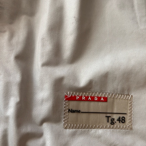 Prada packable rain jacket - Picture 4 of 7